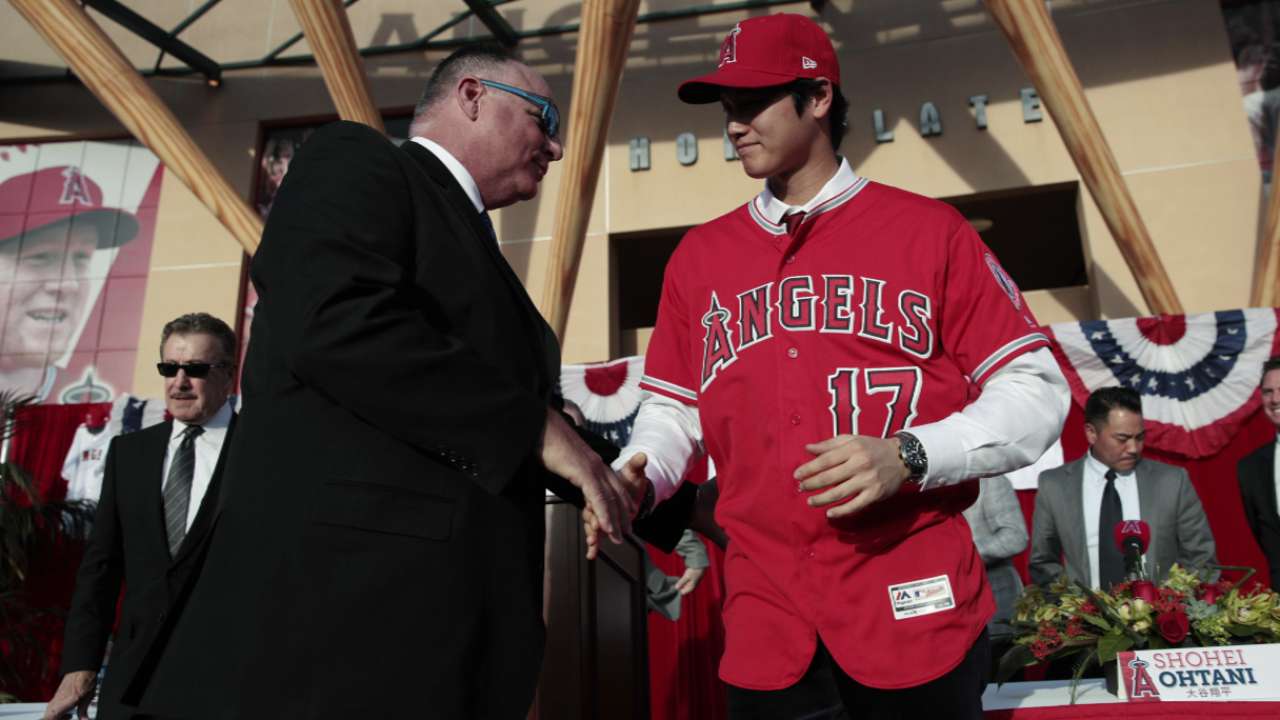 Albert Pujols, C.J. Wilson Introduced by Angels, Try on New