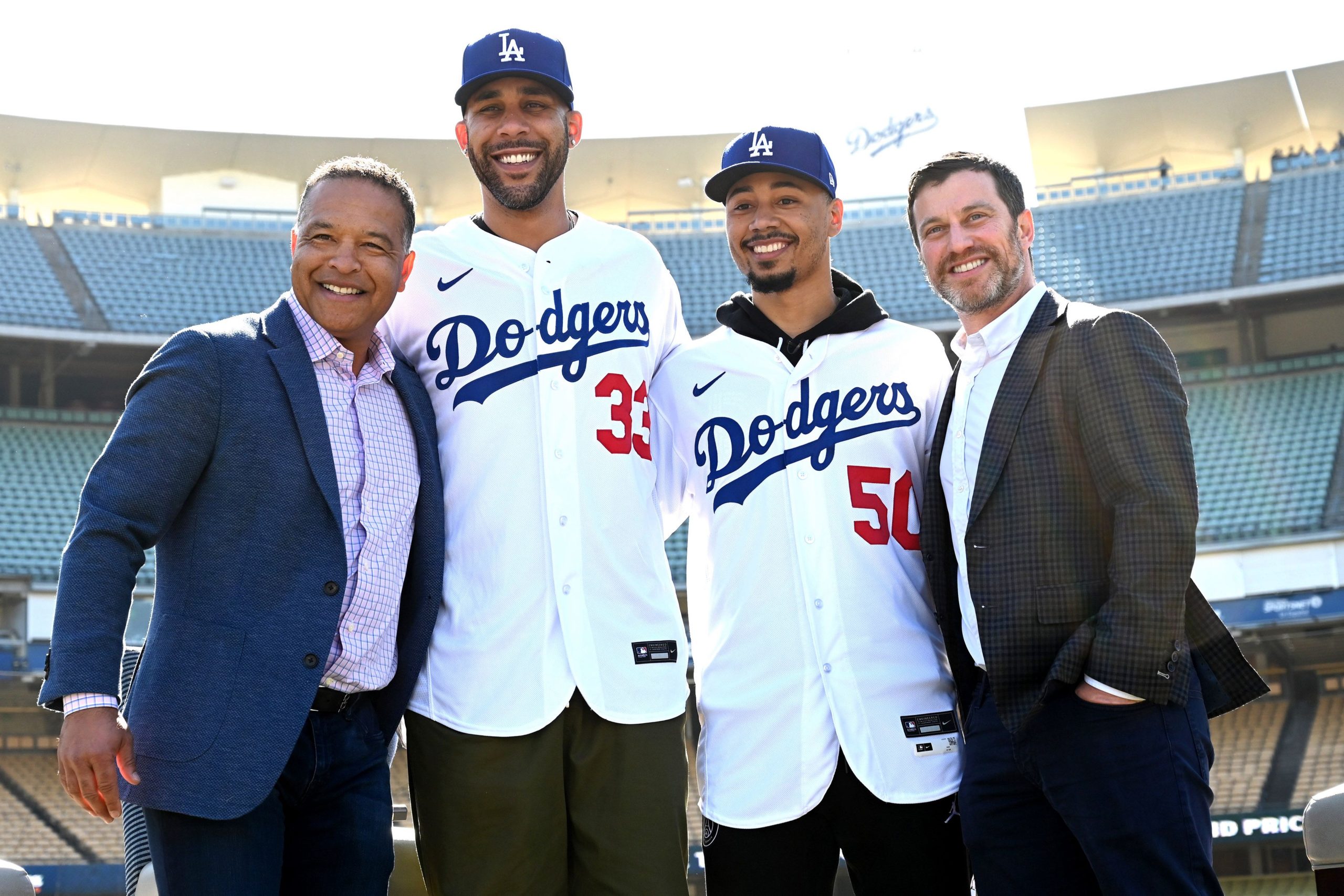 Dodgers duo Betts, Bellinger tops best-selling jerseys list